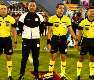 Árbitros fútbol ecuatoriano