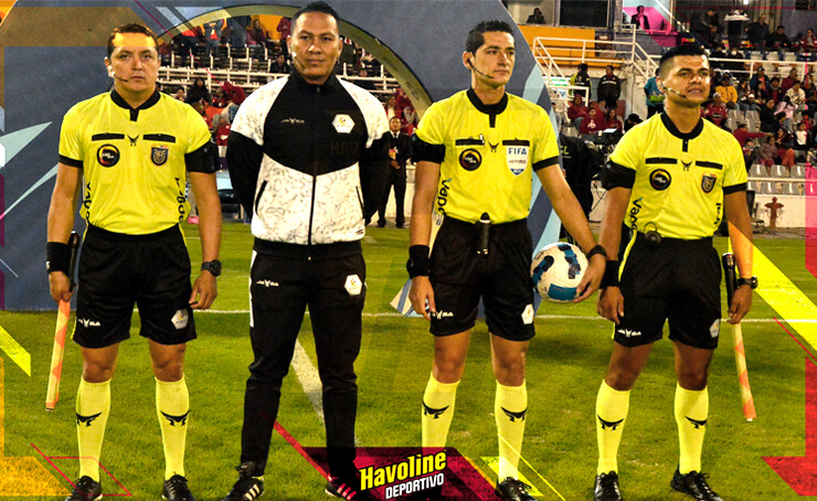 Árbitros fútbol ecuatoriano