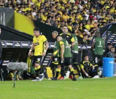 Mario Pineida salió expulsado en el partido entre BSC y El Nacional