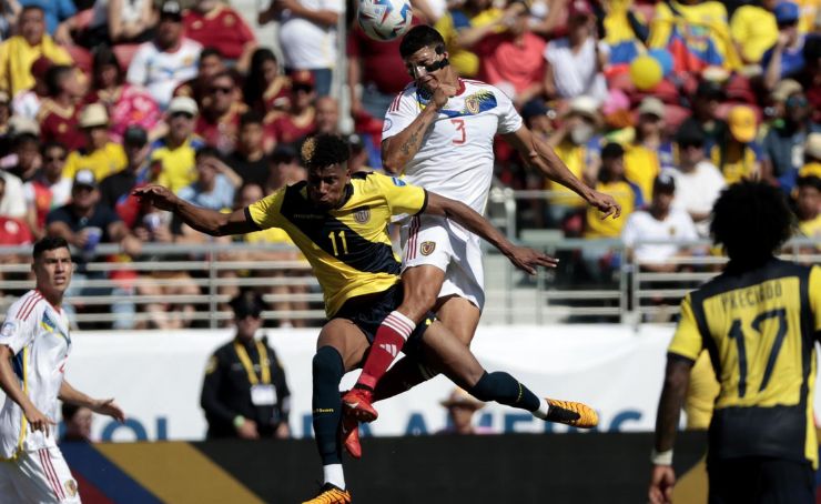 Ecuador enfrenta este viernes a las 16h00 a Venezuela, en el estadio Rodrigo Paz Delgado.