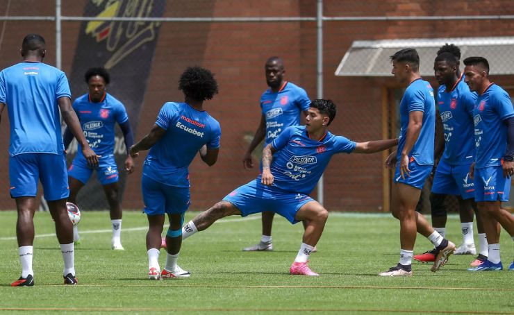 Ecuador entrena en la Casa de la Selección para enfrentar los partidos por Eliminatorias.