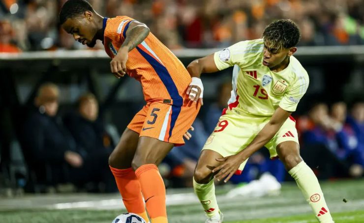 España empató en Rotterdam 2-2 sobre la hora ante Países Bajos por los cuartos de final de la UEFA Nations League.