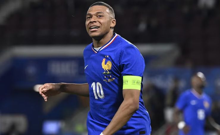 Kylian Mbappé está en la nómina de convocados de Francia