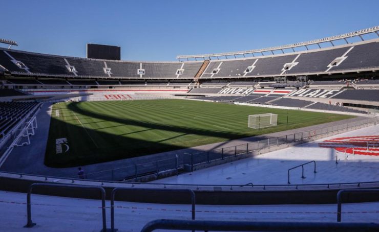 River Plate jugará sin público su partido ante Barcelona Sporting Club